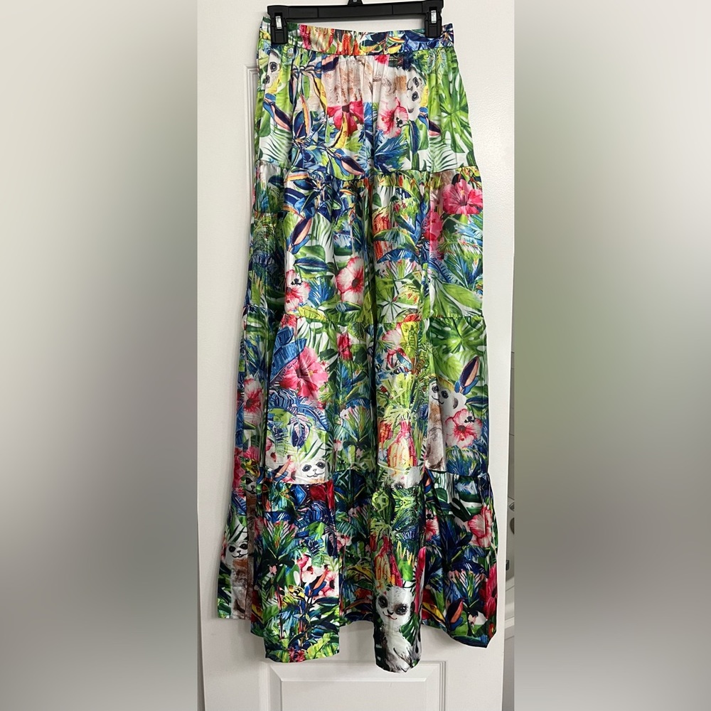 COPY - L’atiste by Amy maxi tiered skirt size Small. Like new.